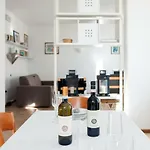 Roxy House Apartment