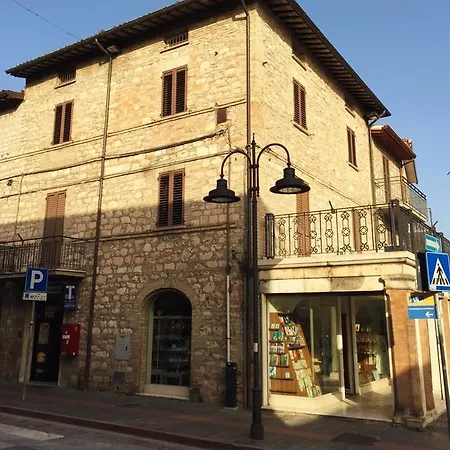 아파트 Roxy House