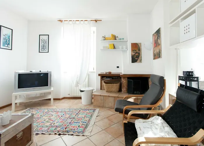 Roxy House Apartment *